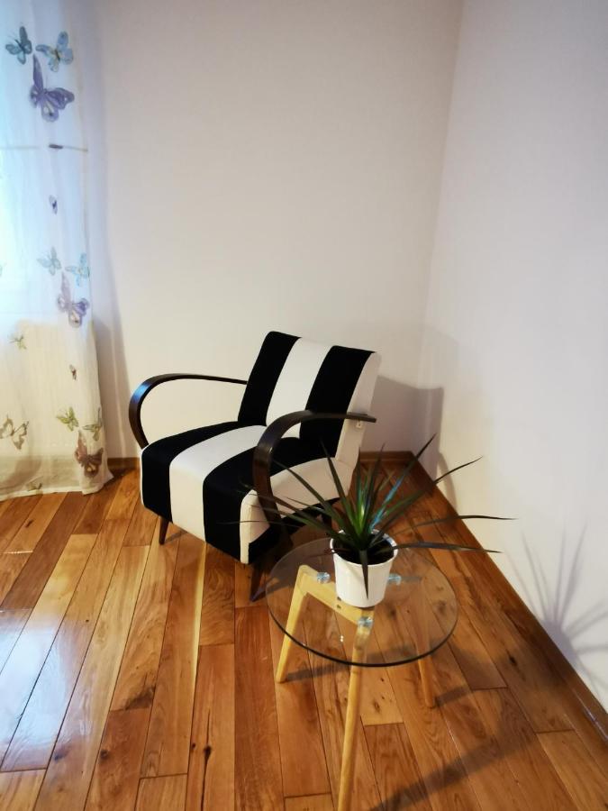 Angela Apartment Загреб Экстерьер фото