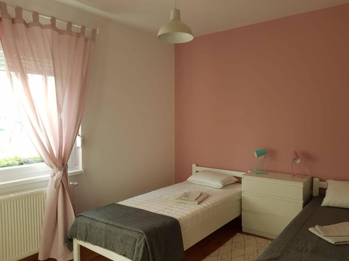 Angela Apartment Загреб Экстерьер фото