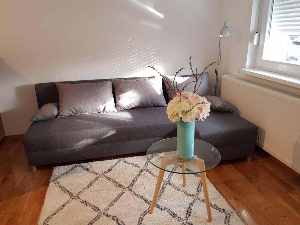 Angela Apartment Загреб Экстерьер фото
